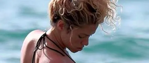 Shakira, pentru prima dată la plajă de când a devenit mămică. Cum arată în costum de baie