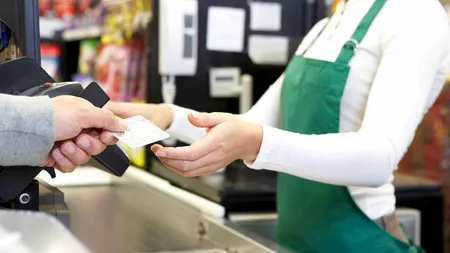 Țara din Europa care ar putea renunța complet la cash din 2023