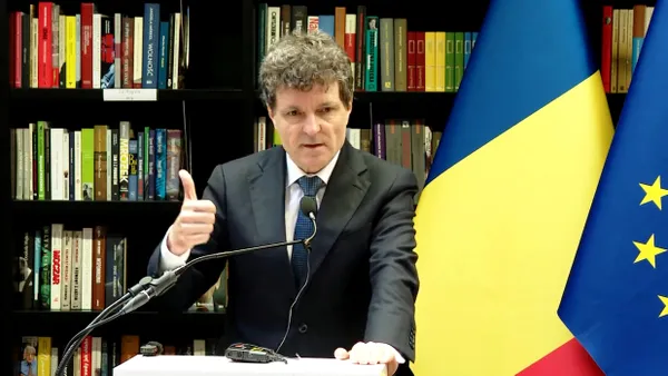 Nicușor Dan: „Între un câine care latră și un câine care mușcă, eu aleg câinele care mușcă”. La cine se referă președintele