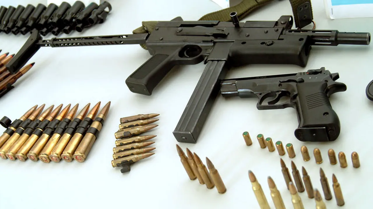 Mai multe țări aflate sub embargo au importat în ultimii 12 ani armament de peste 2,2 MILIARDE de dolari - RAPORT