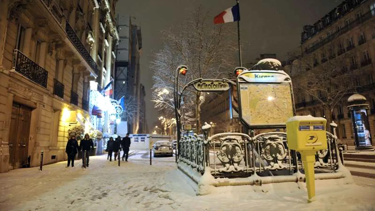 Nouă morți în total în Franța, Spania și Portugalia și haos pe Heathrow din cauza intemperiilor