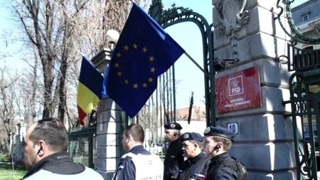 Protest în poarta PSD din Kiseleff. Amenințări dure pentru premierul Ponta: 