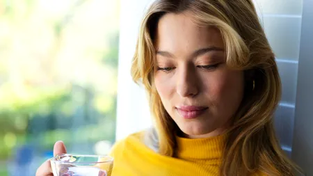 (P) 7 trucuri simple pentru a te simți mai bine după o masă copioasă