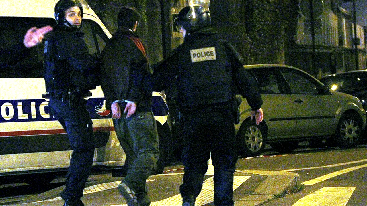 Trei morți și trei răniți într-un atac cu arme automate în sudul Franței