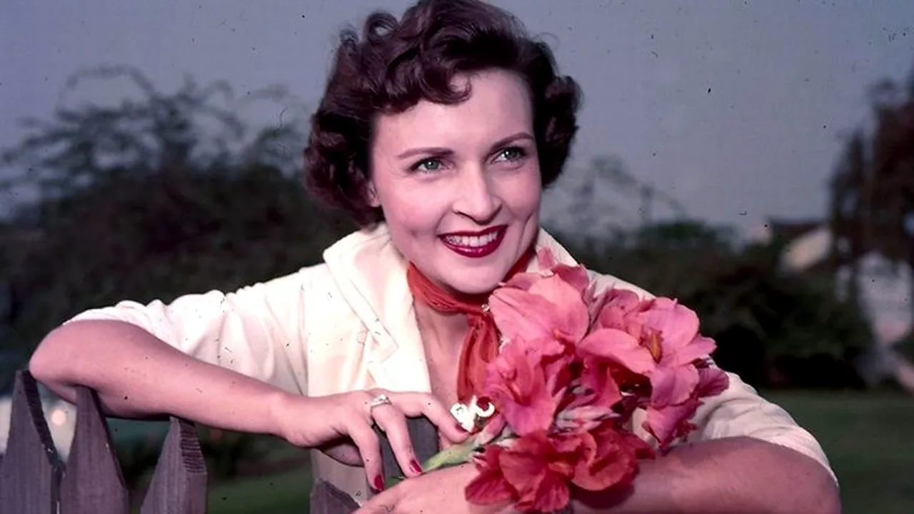 Cea mai fermecătoare femeie din America are 91 de ani. Cine i-a cucerit definitiv pe americani