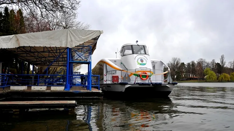 Bucureștenii se vor putea plimba GRATUIT cu vaporașul pe lacul Herăstrău, de Ziua Marinei