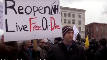 REVOLTE URIAȘE în Statele Unite/ Americanii cer în stradă eliminarea restricțiilor: „Dați-mi libertate sau dați-mi COVID-19”/ ”De ce nu pot să merg la MUNCĂ?”/ „FRICA este adevăratul virus”