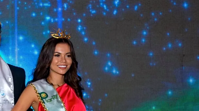 Tânăra din România care a câștigat în 2019 titlul de Miss Planet. Orădeanca de o frumusețe răpitoare este absolventă de matematică
