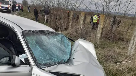 Accident grav în județul Iași. O persoană a murit și alte trei au fost rănite, printre care și un copil (FOTO)