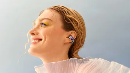 (P) HUAWEI FreeClip 2, căștile-bijuterie cu care îți poți surprinde persoana iubită de Valentine’s Day