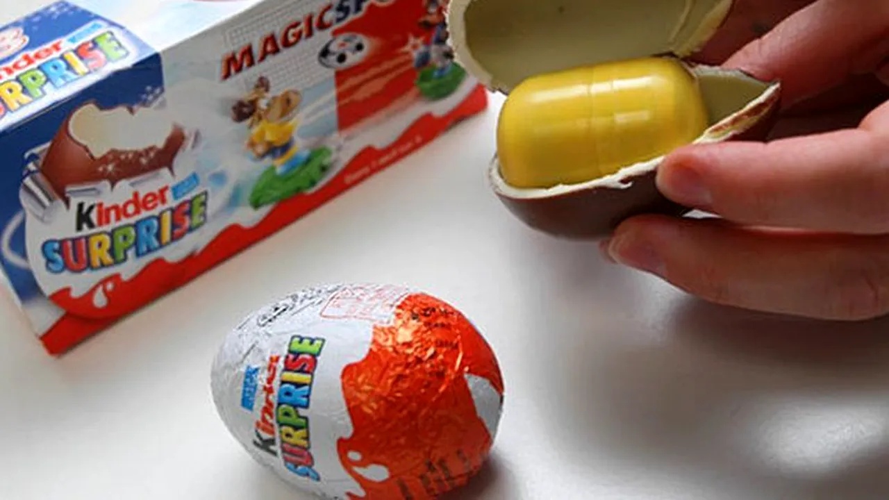 Ouăle de ciocolată cu surprize ar putea fi vândute din nou în SUA. Invenția ingenioasă care „driblează