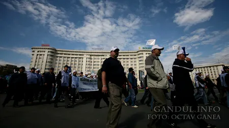 Sindicaliștii din administrația publică amenință cu grevă generală de o zi