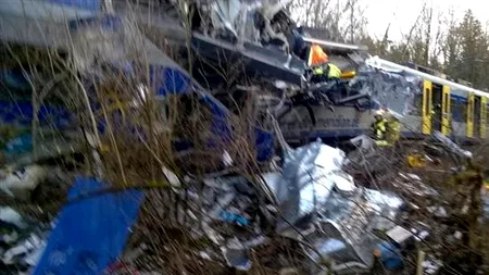 Bilanțul accidentului de tren din Germania a ajuns la 11 morți. De ce s-a produs tragedia