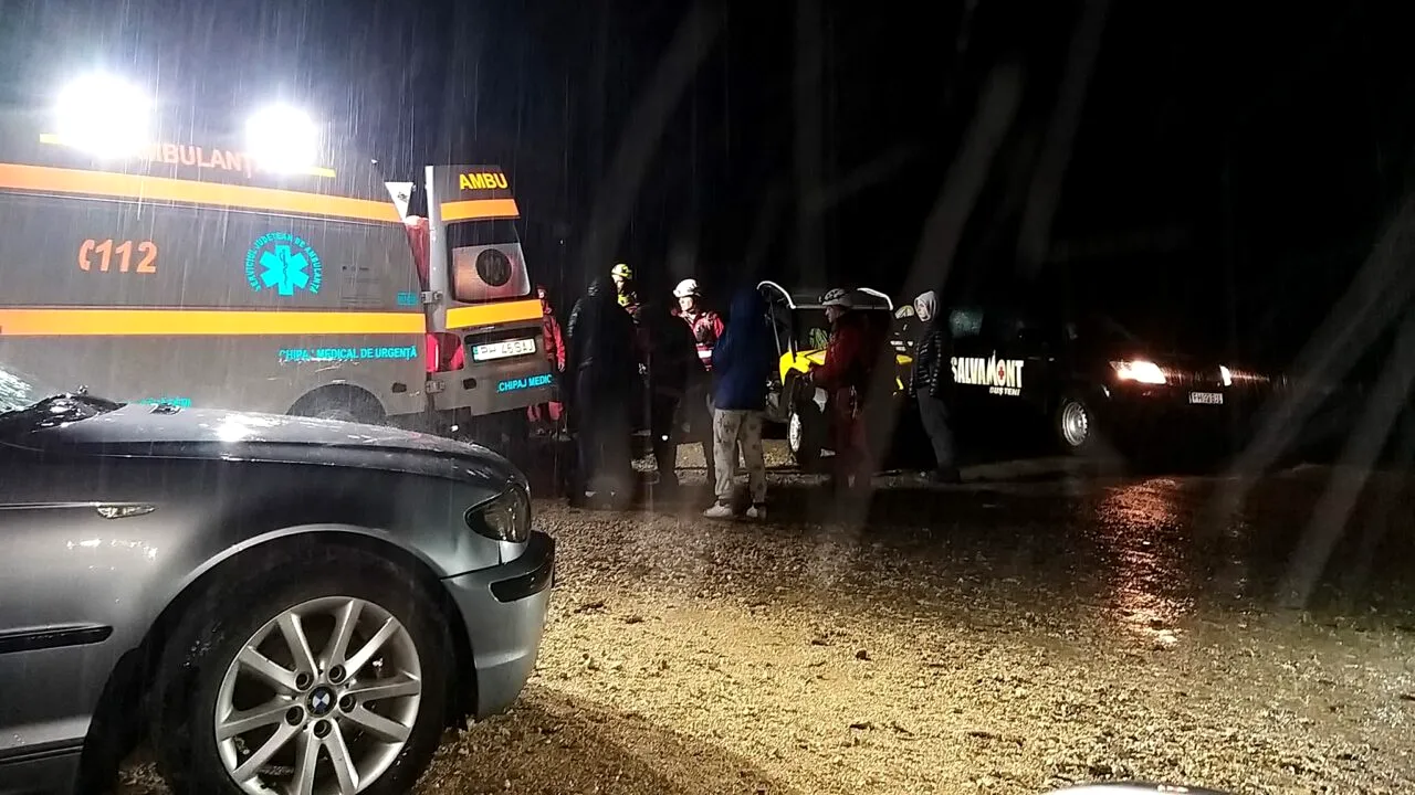 Un bărbat s-a rătăcit pe munte opt zile, dar a supravieţuit miraculos. Cu ce s-a hrănit