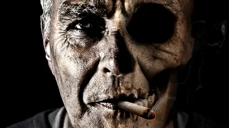 Efectele negative ale fumatului: Îți poate afecta și ochii. Ce spun specialiștii