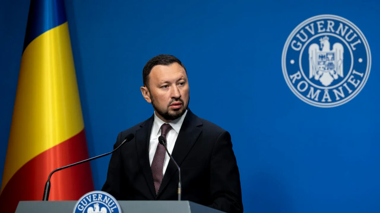 Mircea Fechet, la prima ședință de guvern după anunțul ruperii coaliției: Colaborarea între PNL și PSD este esențială pentru eficiența guvernării