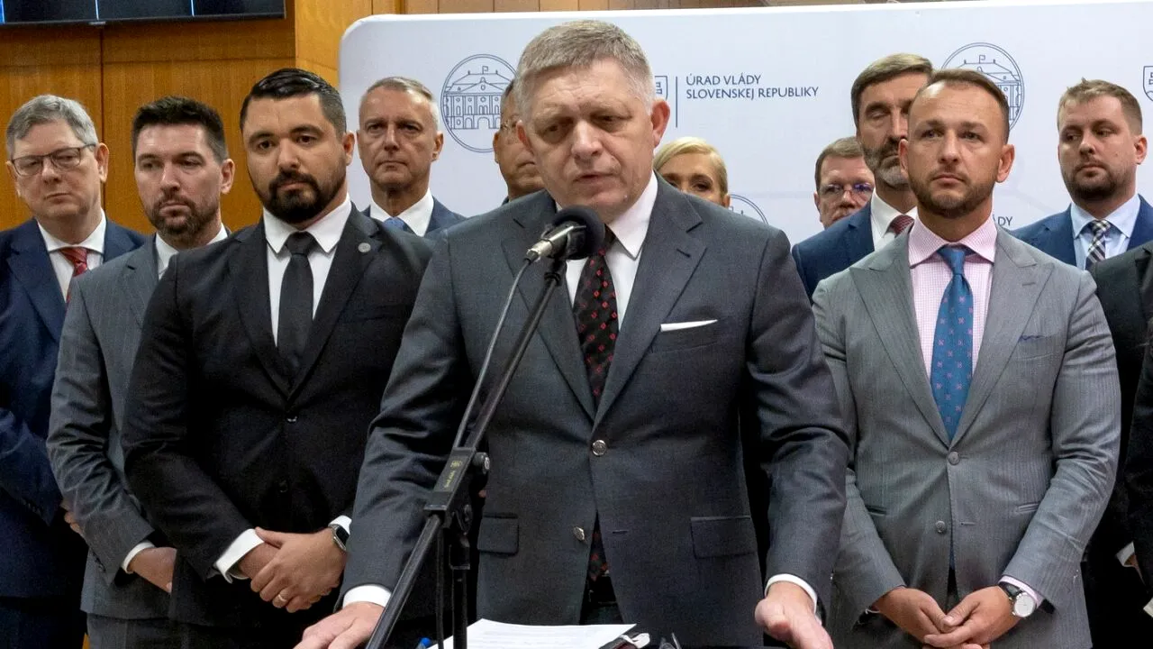Premierul Slovaciei, Robert Fico, a anunțat pericolul unei posibile LOVITURI de stat din partea opoziției: 