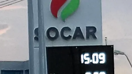 Câți lei a ajuns să coste 1 litru de benzină și unul de motorină în Iași. Imagine realizată de un șofer, într-o benzinărie