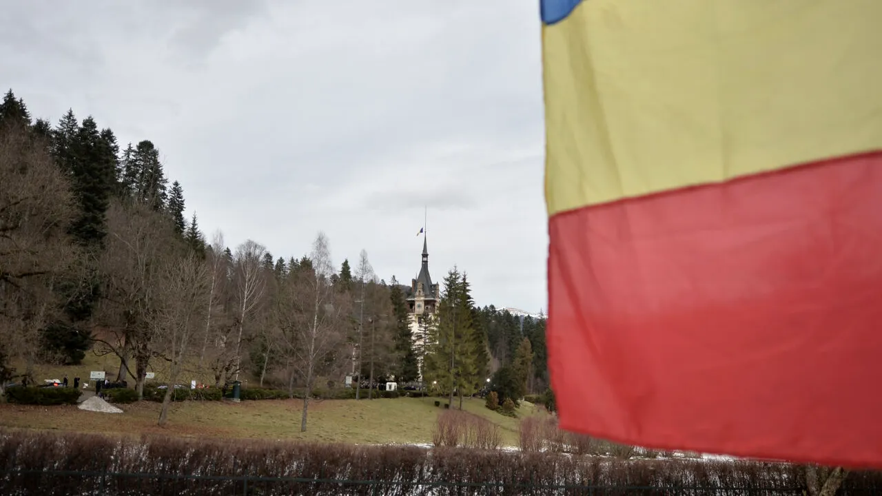 Ce se va întâmpla în România joi, declarată zi de doliu național? HOTĂRÂREA de Guvern