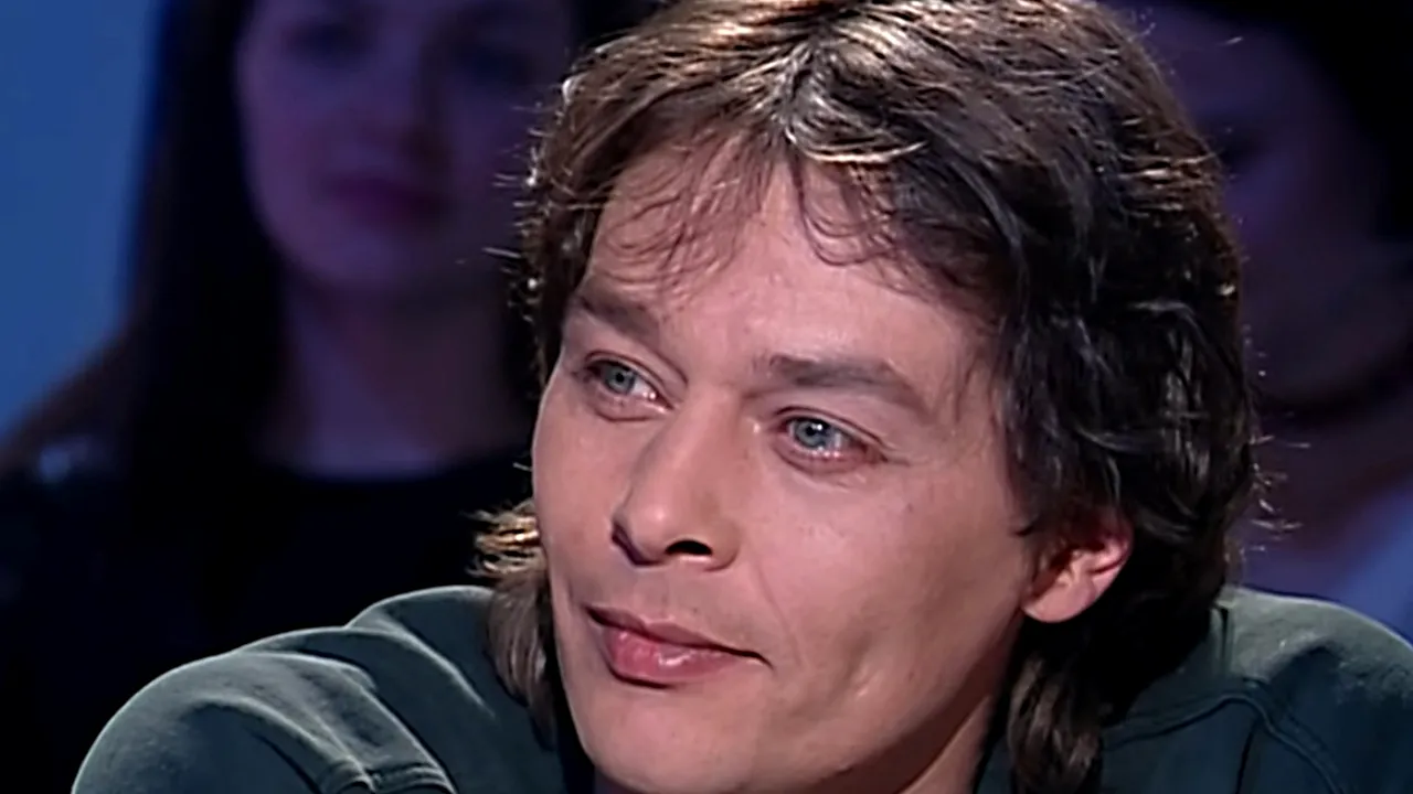 Fiul nelegitim al actorului Alain Delon, Ari Boulogne, a fost găsit MORT în locuința sa din Paris