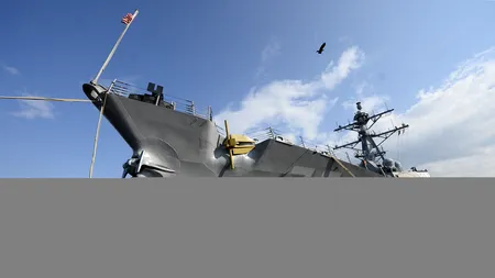 Distrugătorul american USS Donald Cook sosește în Marea Neagră
