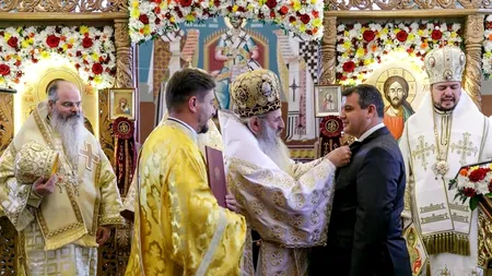 Eugen Tomac a primit distincția Ordinul „Maica Domnului Rugătoarea” din partea Patriarhului Daniel