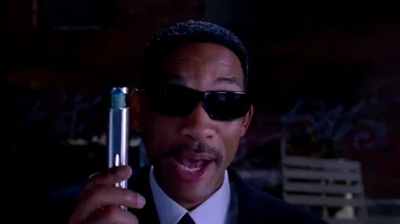 FILME 2012. Justin Bieber, Lady Gaga și Tim Burton, apariții surpriză în 