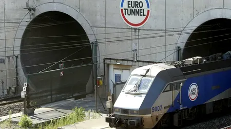  Tunelul de sub Canalul Mânecii închis pentru imigranți. Cum sunt depistați aceștia