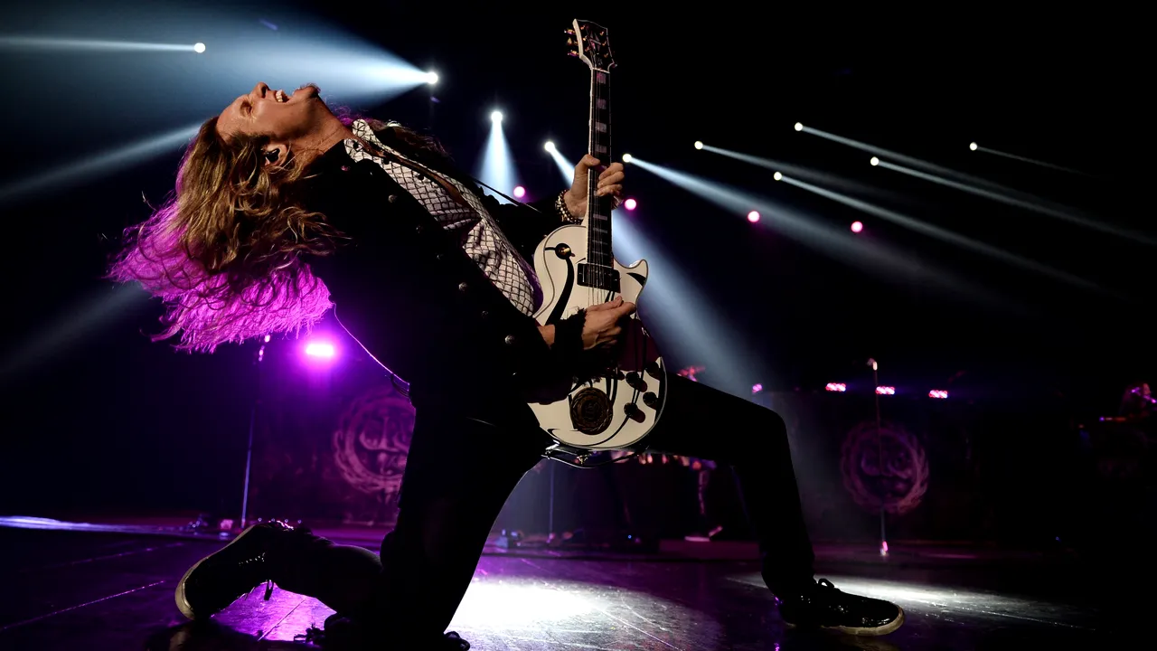 Legendara trupă rock WHITESNAKE concertează în România pe 1 iulie 2019