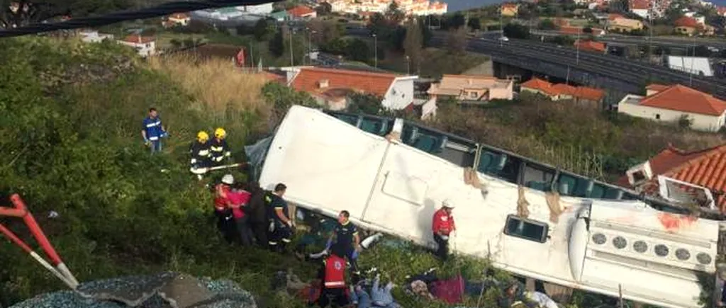 Accident rutier grav. UPDATE:  Cel puțin 28 de oameni au murit după ce un autocar a căzut într-o prăpastie, în Portugalia