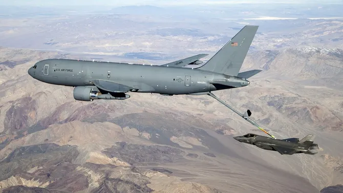 SUA trimit zeci de avioane de realimentare în Israel înaintea unui nou atac de proporții asupra Iranului