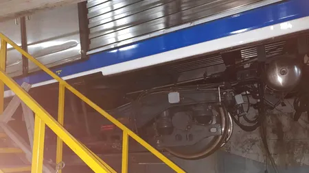 Metroul „zburător