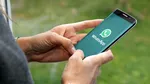 Cum îți pot fi furați banii în doar 30 de minute. Noua înșelătorie de pe WhatsApp care face victime