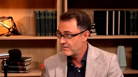 VIDEO | Pianistul Ștefan Doniga, la podcastul ALTCEVA, despre sunetele copilăriei de la Galați: „Părinții m-au îmbăiat în muzică clasică, de mic”