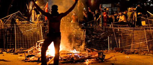 Hurriyet: Protestele violente din Turcia, prima înfrângere a premierului Recep Erdogan