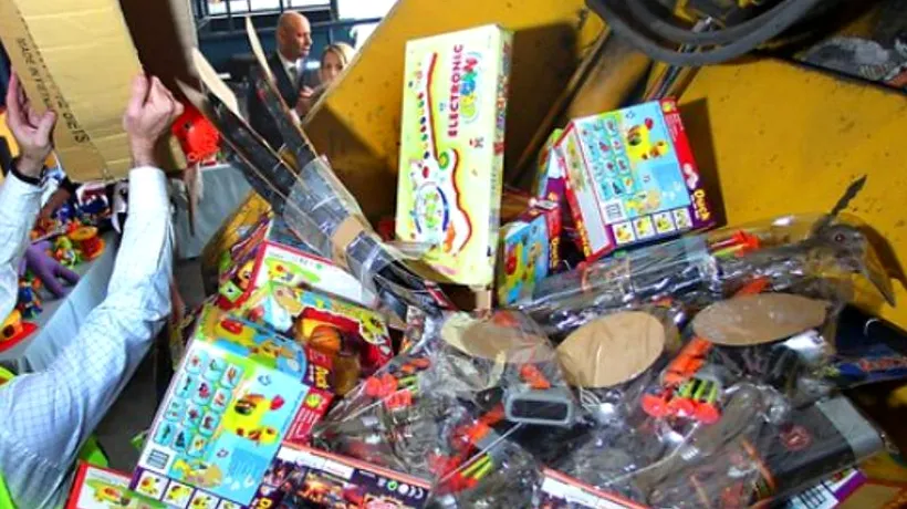 Zeci de mii de jucării contrafăcute au fost confiscate în Portul Constanța Sud