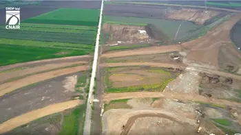 Imagini aeriene SPECTACULOASE surprinse de pe șantierul Autostrăzii A7 Bacău – Pașcani / Care este valoarea contractului
