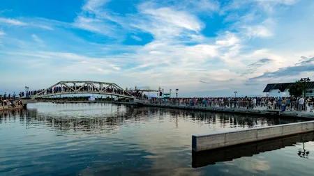 Localitatea din România care va atrage mii de oameni după construirea unui PORT turistic