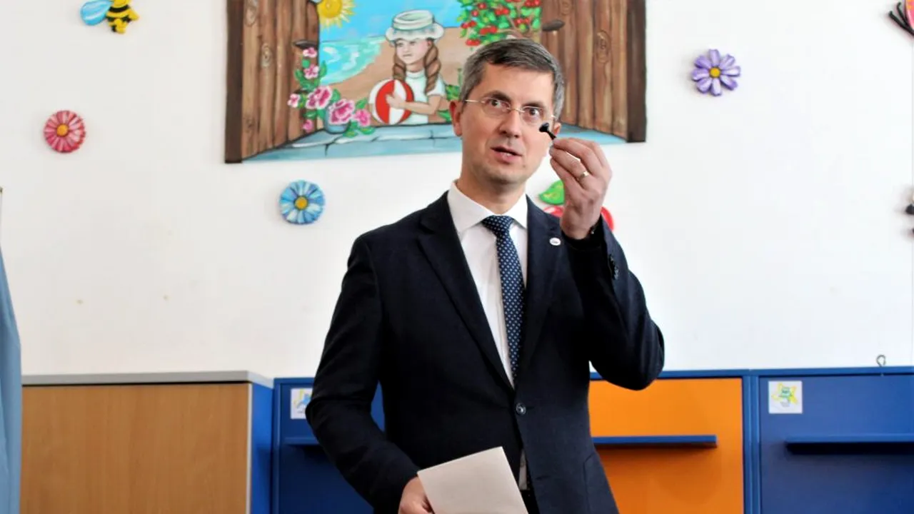 USR virează centru-dreapta. Dan Barna promite că partidul 