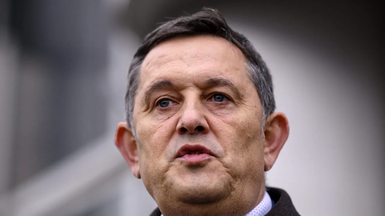 Gheorghe Piperea aruncă în aer dosarul Pfizer. Europarlamentarul susține că România ar fi avut șanse reale să câștige procesul