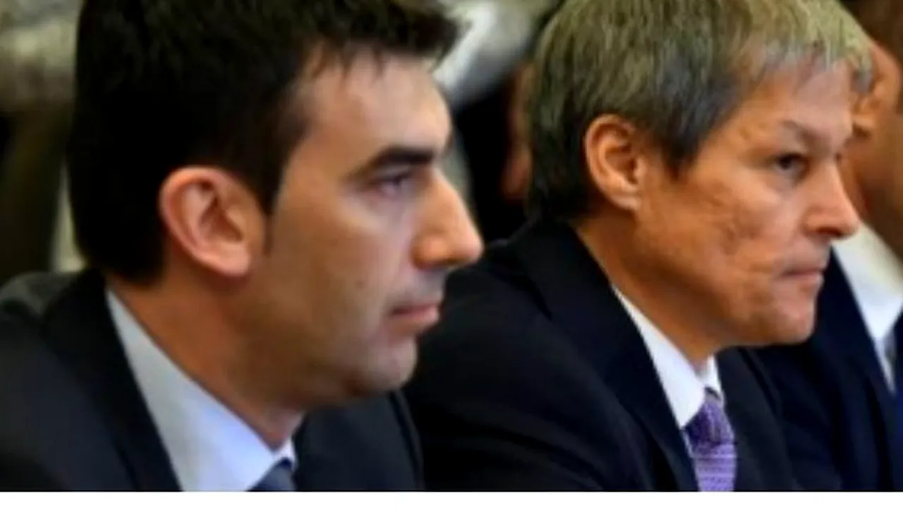 Cum se apără Cioloș și Tudorache, acuzați că au întârziat pregătirea președinției României la Consiliul UE