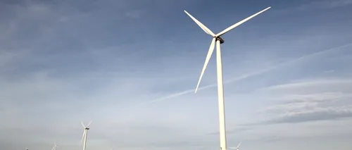 Un producător de componente pentru turbine eoliene mută o parte a producției din China în România