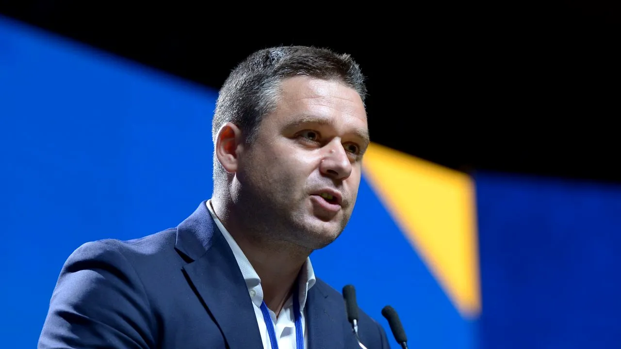 8 ȘTIRI DE LA ORA 8. Aproximativ 100 de polițiști locali din Sectorul 6 vor fi concediați pentru că au picat un test