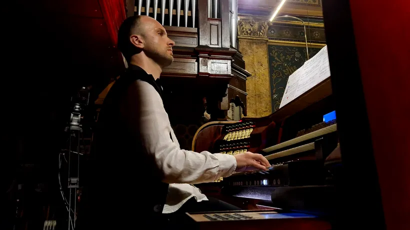 Bohemian Rhapsody, interpretată pe una dintre cele mai cunoscute orgi din țară de Eduard Antal, pe 26 august, la Biserica Neagră din Brașov
