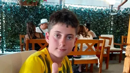 UPDATE - Andrei, copilul care s-a pierdut pe o plajă din staţiunea Mamaia, a fost găsit