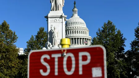 Statele Unite trec prin cel mai îndelungat „shutdown” din istorie. Închiderea guvernamentală a ajuns la ziua 36, iar Trump aruncă vina pe democrați