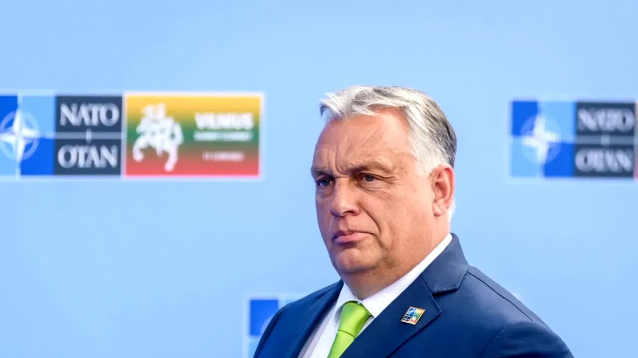 Viktor Orban transmite primul său mesaj din opoziție: „Cooperarea cu Bruxelles-ul este o greșeală strategică”