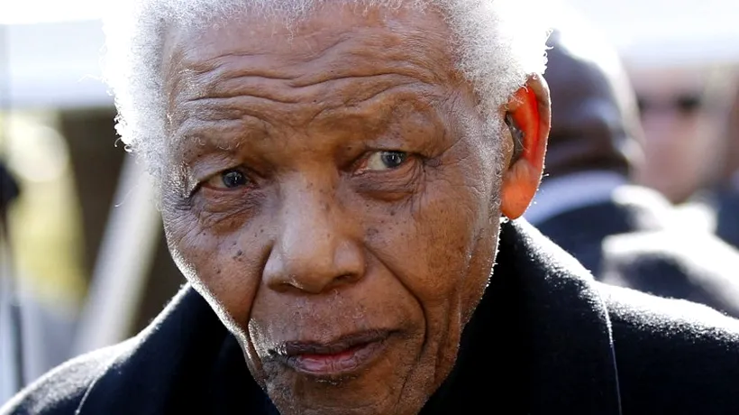 Nelson Mandela și-a petrecut a treia noapte în spital. Fostul președinte sud-african este grav bolnav
