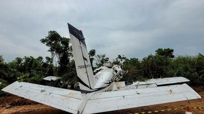 Accident AVIATIC: 14 persoane au murit după ce un avion s-a prăbușit în Amazon