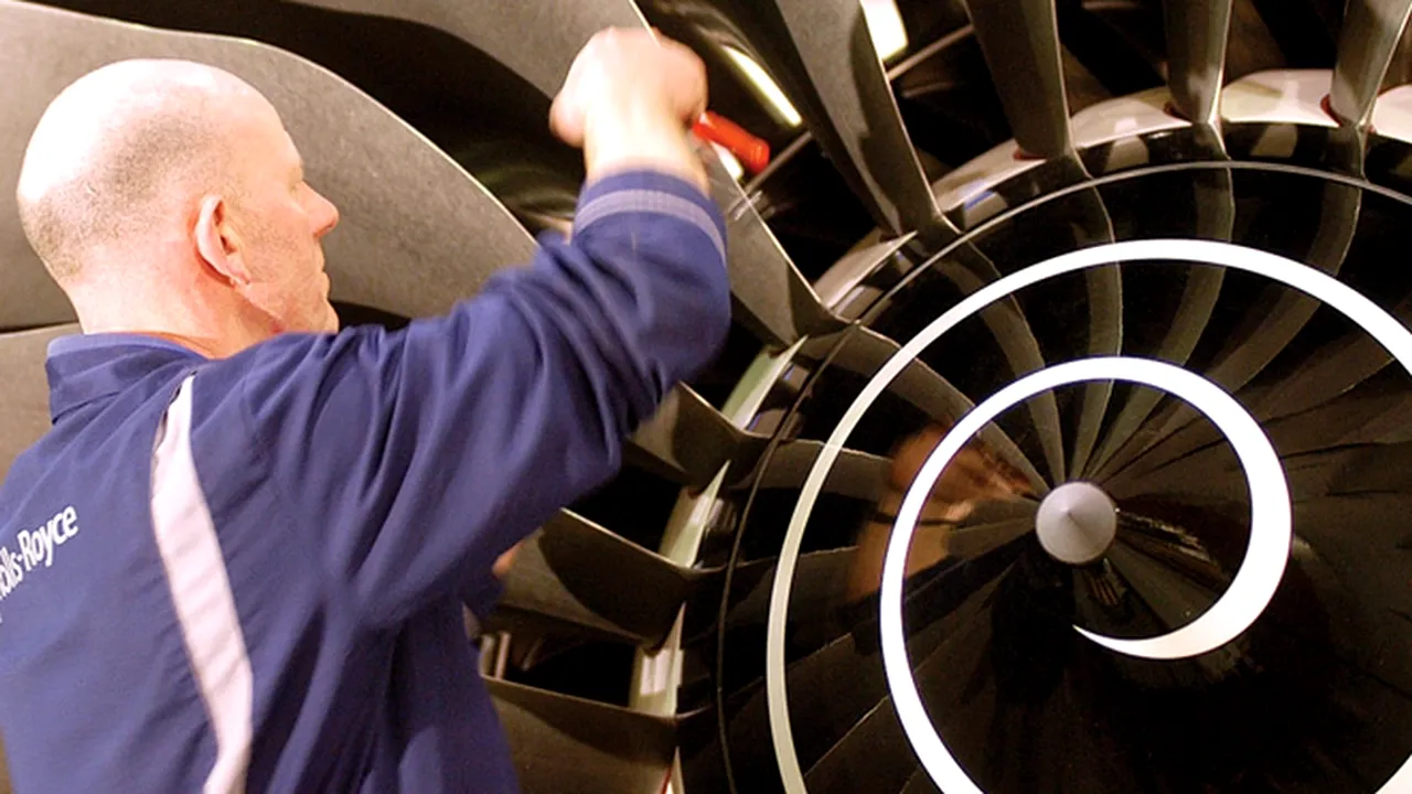 Grupul Rolls-Royce pregătește disponibilizări. Prima divizie vizată